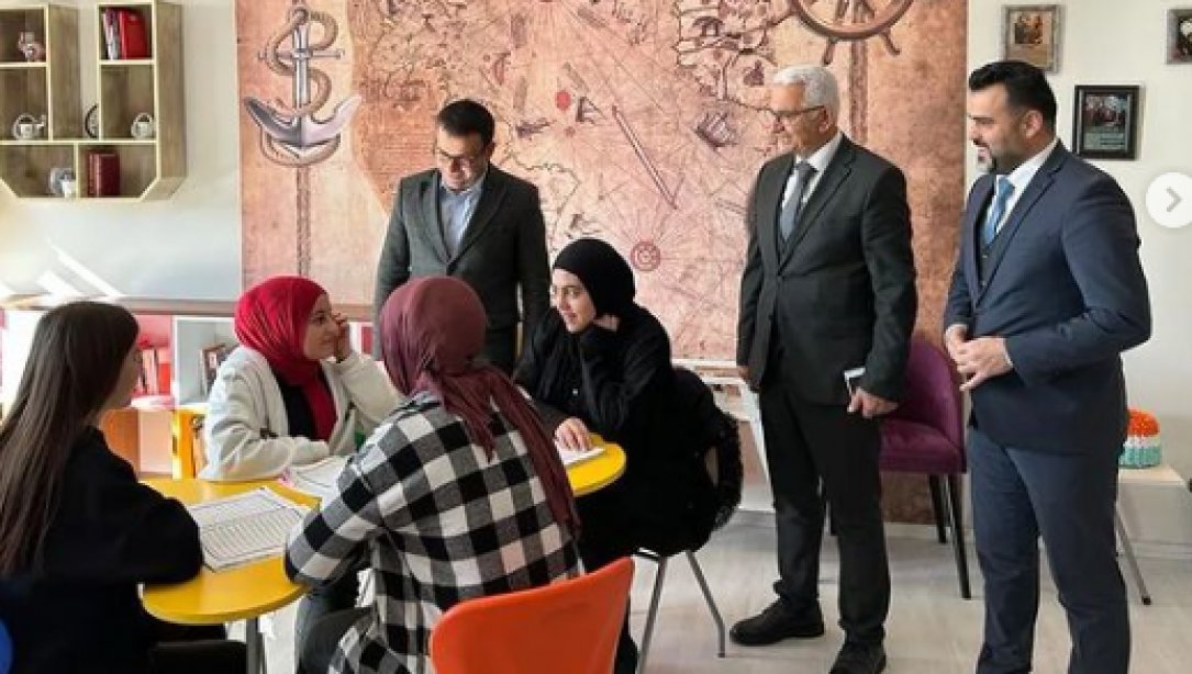 Yatağan Kaymakamı Sn. Mustafa Emre Kılıç ve İlçe Milli Eğitim Müdürü Sn. Osman Alemdar okul ziyaretlerini gerçekleştirdiler